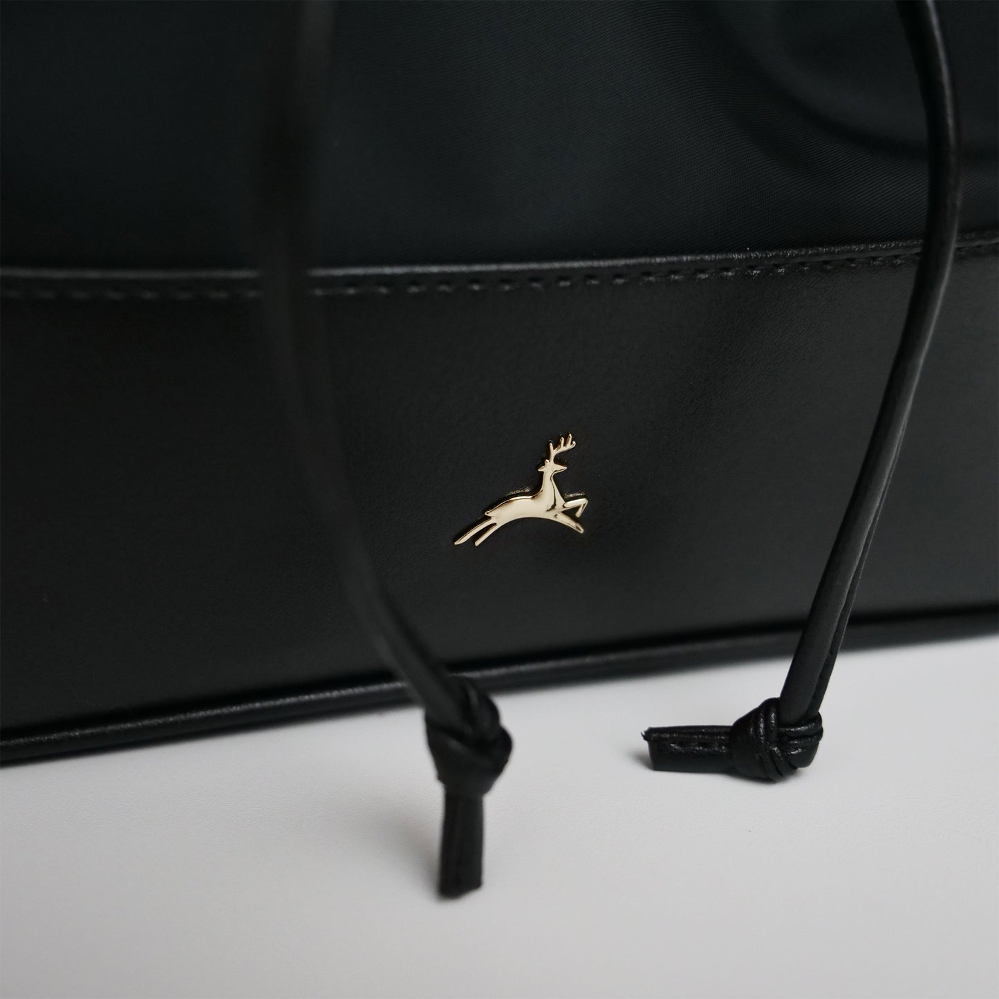 PUSPA BUCKET NYLON BLACK