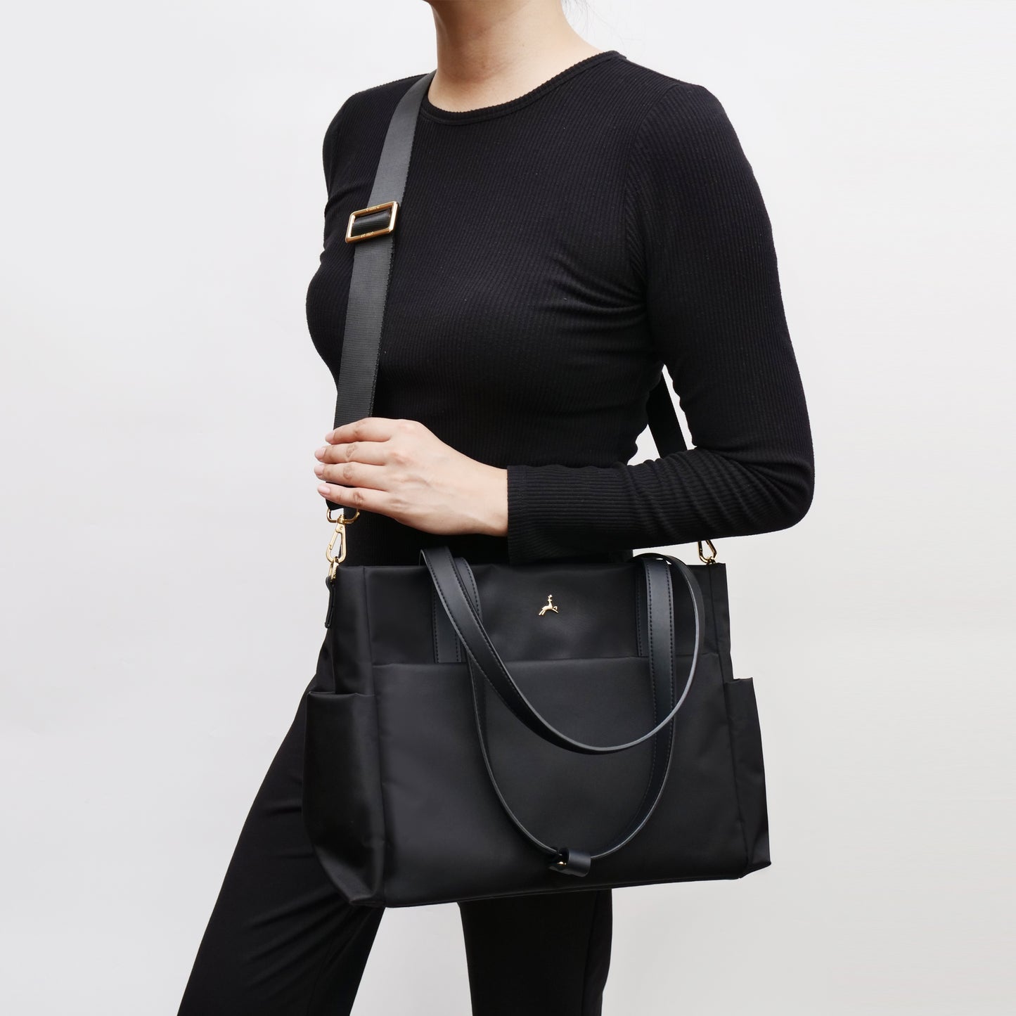 AKAR NYLON TOTE BLACK