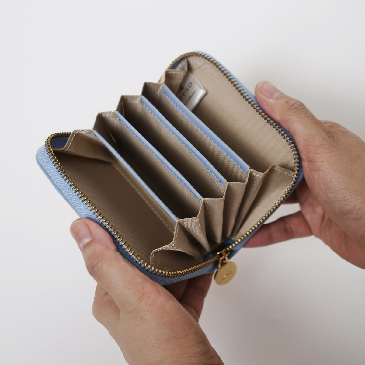 AKORDIA WALLET DUSTY BLUE