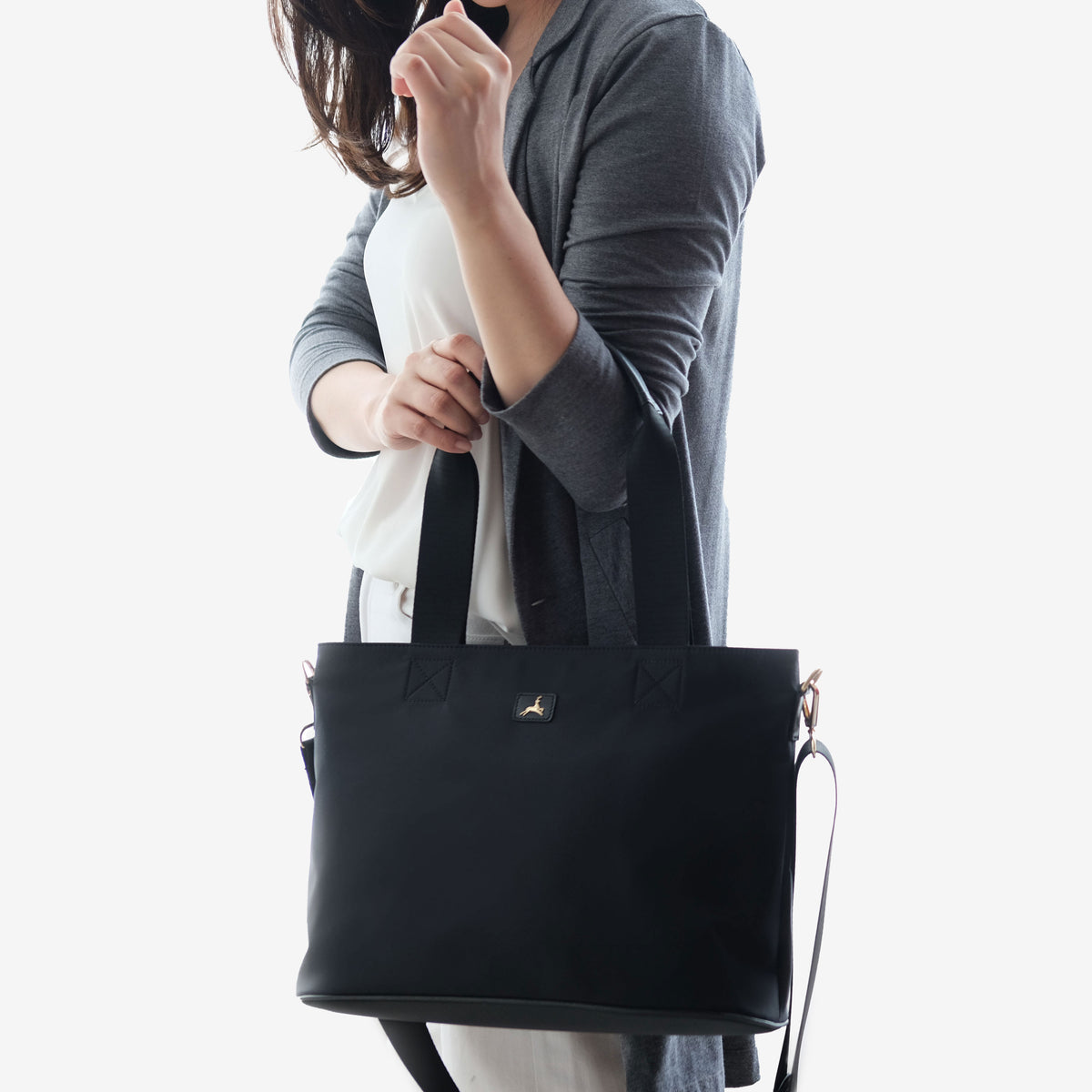 KLANA NYLON TOTE BLACK