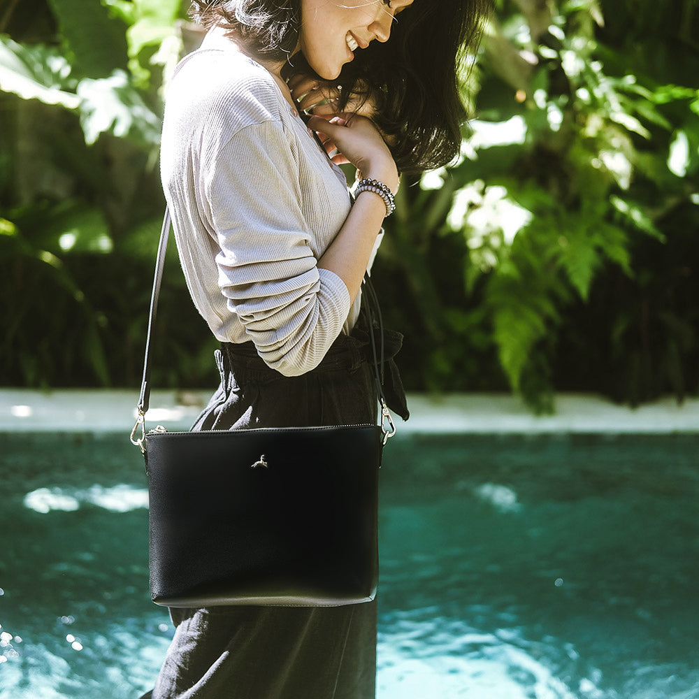MILAN SLING BLACK