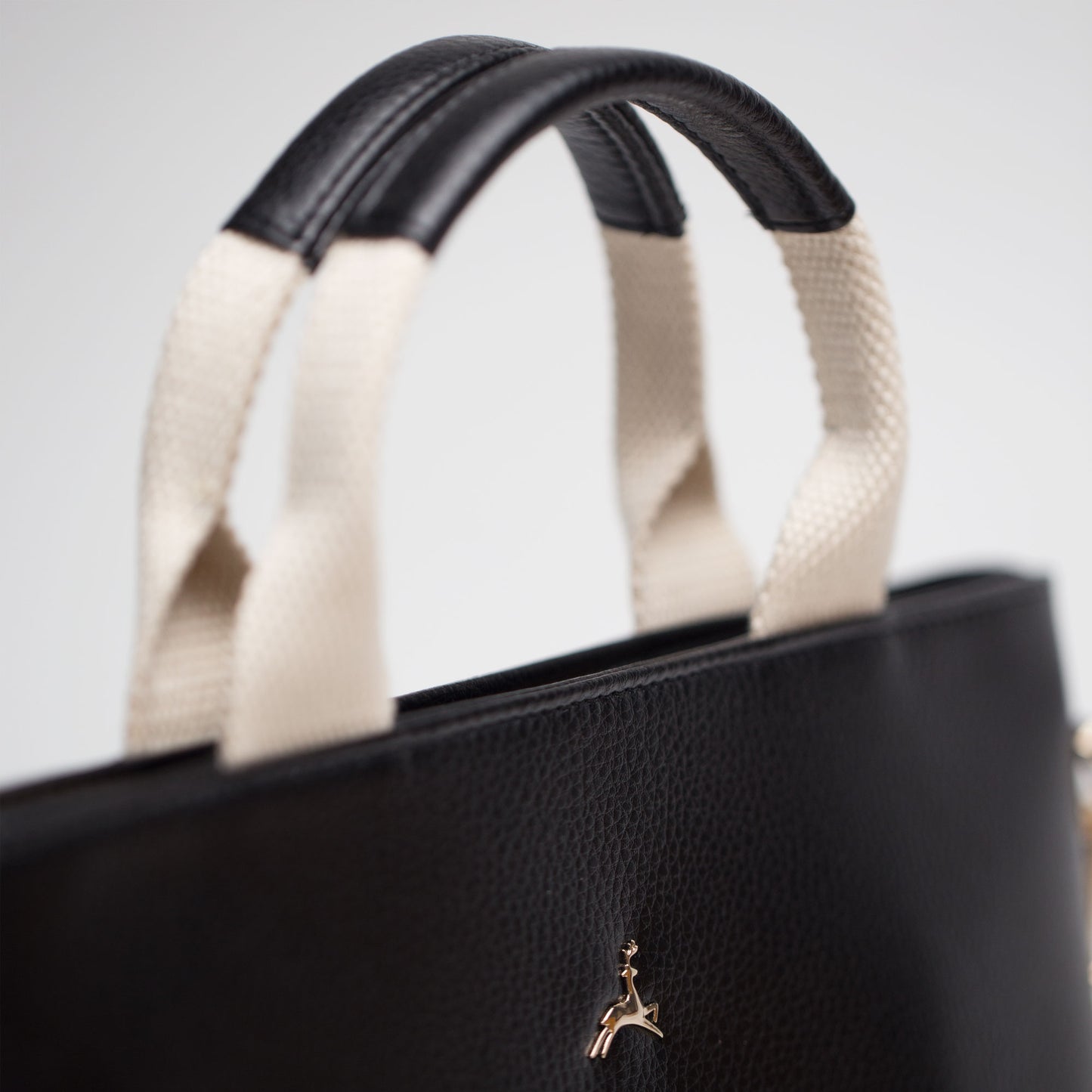 NONA SLING BLACK