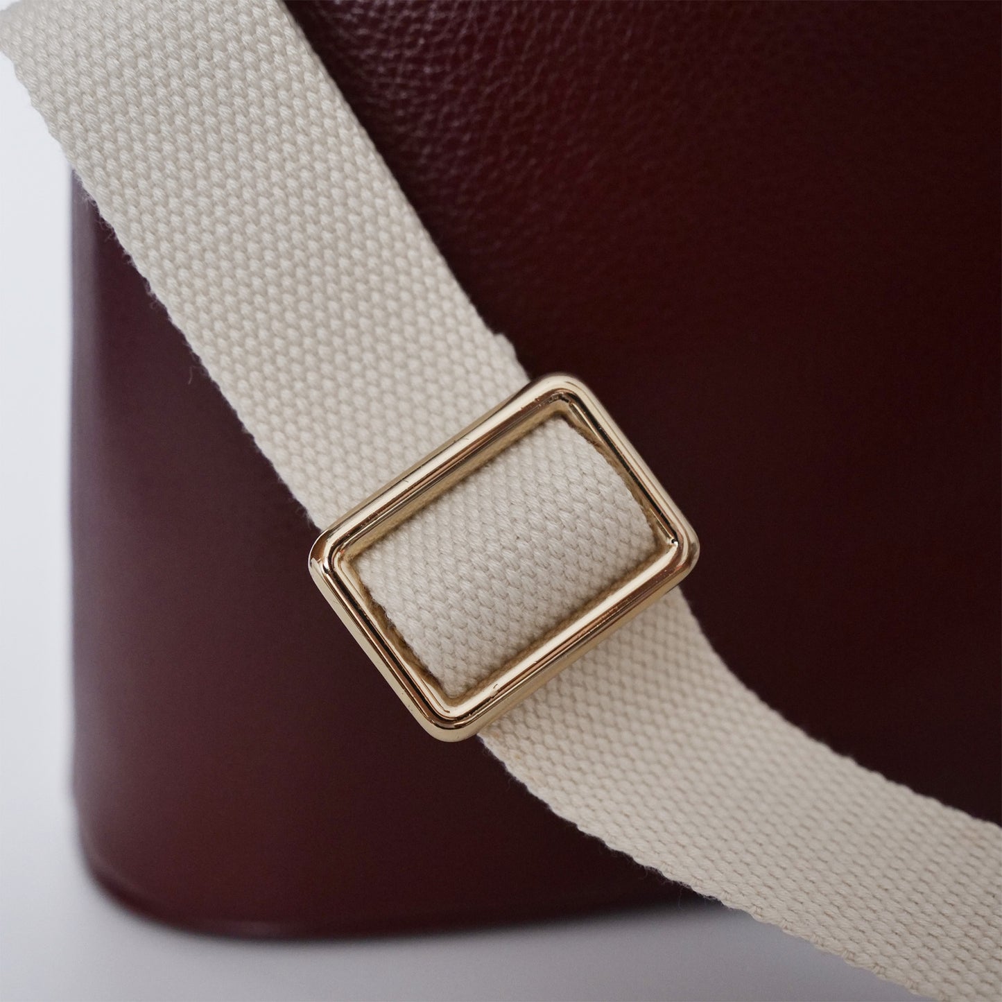 NONA SLING BURGUNDY