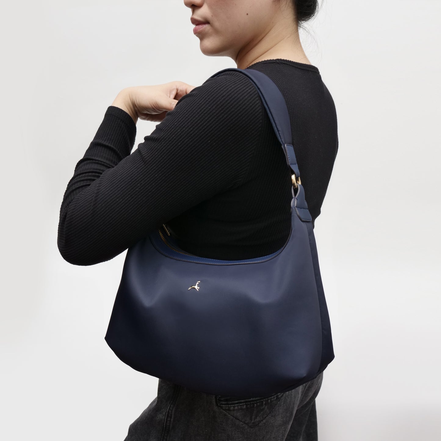 SANTAI NYLON HOBO BAG NAVY